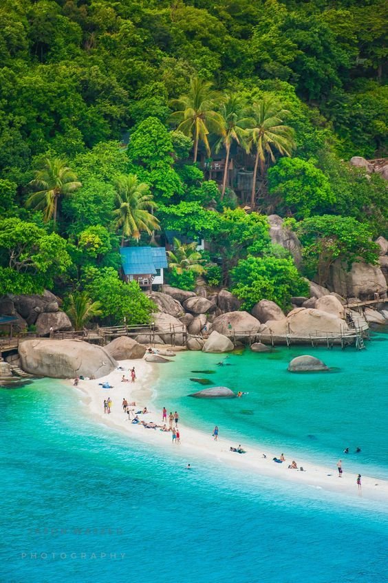 How to Make the Most of Thailand’s Stunning Landscapes and Pristine Beaches